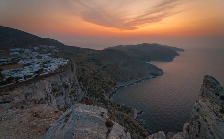 Άγρια ομορφιά στο Κάτεργο της Φολεγάνδρου