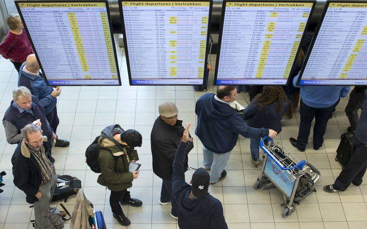 Τα αντικείμενα στα αεροδρόμια που είναι πιο βρώμικα και από τις τουαλέτες 4 AP 18018536656650