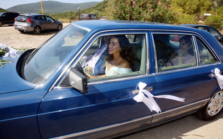 Το φωτογραφικό άλμπουμ του γάμου της Κατερίνας Στικούδη