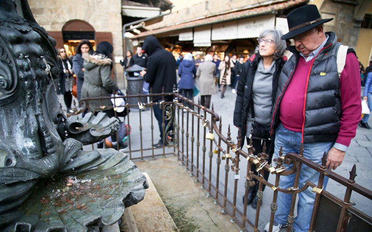 Τι δεν επιτρέπεται να κάνουν στο εξής οι τουρίστες στη Φλωρεντία 4 itflornt19