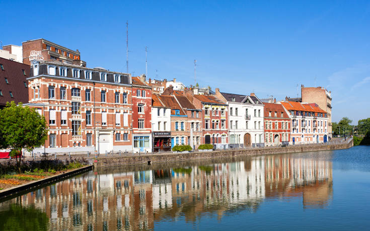 shutterstock 1096354085 1