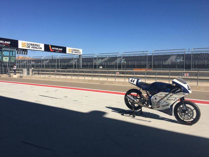 Αγωνιστική μοτοσικλέτα φτιαγμένη από… ζαχαροκάλαμο και καλαμπόκι