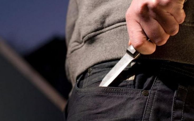 Βγήκαν τα μαχαίρια σε καφενείο στο Ηράκλειο Κρήτης