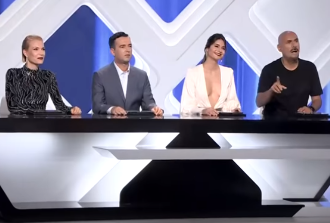 Το ντεκολτέ της Ηλιάνας Παπαγεωργίου έκλεψε τα βλέμματα στο Greece’s Next Top Model 12 kj