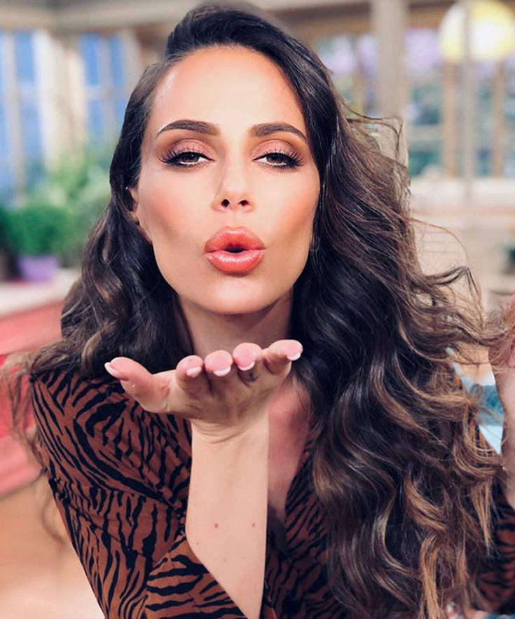 Η Μαρία Αντωνά κάνει… happy τα τηλεοπτικά πρωινά 24 maria antwna5