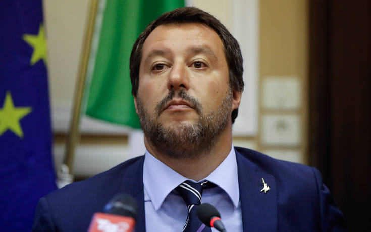 Εγκρίθηκε ο σκληρός αντιμεταναστευτικός νόμος που ήθελε ο Σαλβίνι 4 AP 18240615213067