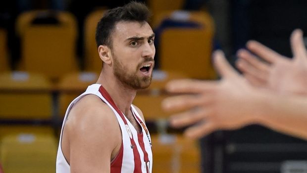 Top 10: Έκρυψε τον ήλιο ο Μιλουτίνοβ