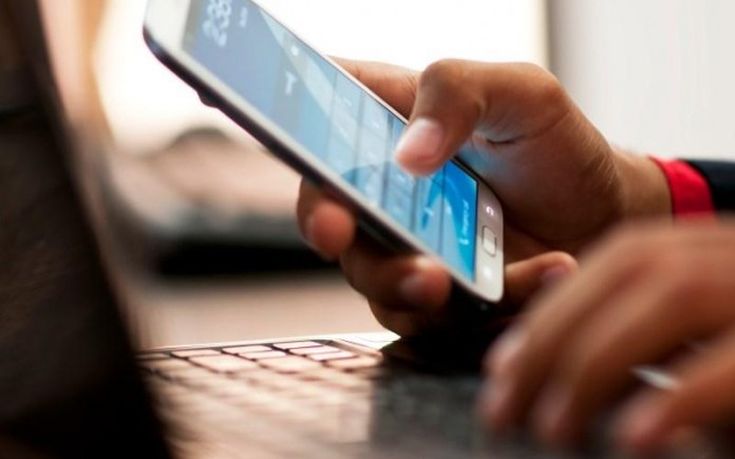 Ποιες πασίγνωστες εφαρμογές για κινητά μοιράζονται δεδομένα με το Facebook