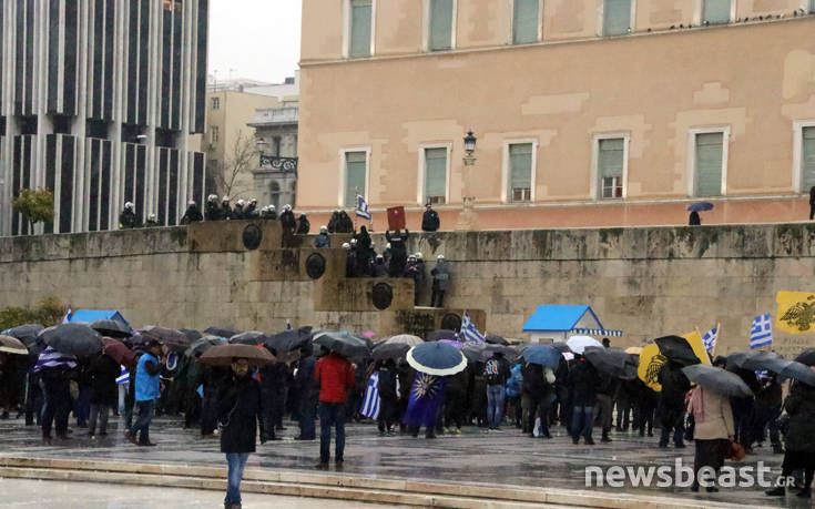 Συλλαλητήριο για τη Μακεδονία υπό καταρρακτώδη βροχή 17 IMG 4519 1
