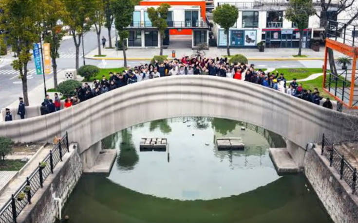 Έτοιμη για χρήση η μεγαλύτερη 3D printed γέφυρα του κόσμου 10 gfhngf 1