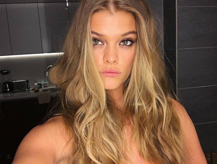 Η Nina Agdal είναι από μόνη της… ακραίο καιρικό φαινόμενο