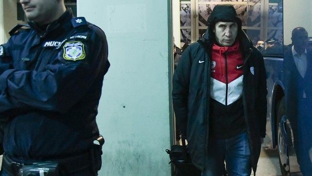 Συνάντηση οπαδών – Μπλατ στο γραφείο του στο ΣΕΦ!