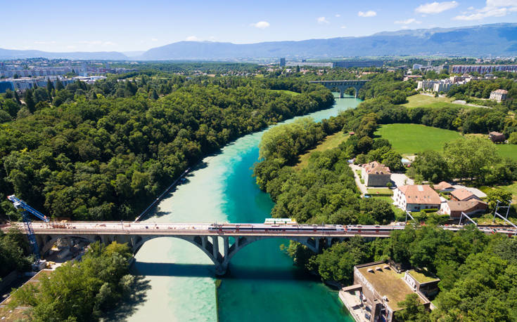 Η εντυπωσιακή ένωση δύο ποταμών στη Γενεύη 14 523892248 1