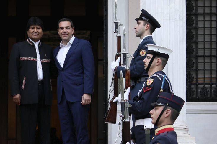 Ενθουσιασμένος με την Ακρόπολη ο Έβο Μοράλες 4 370233