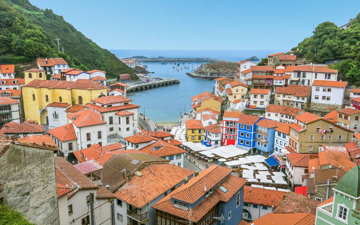 Η μυστική πολύχρωμη πόλη της Ισπανίας 15 shutterstock 599394938 1