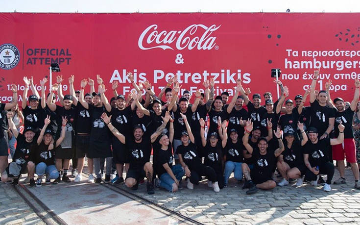 Ο Άκης Πετρετζίκης μπήκε στο βιβλίο Γκίνες 14 akis2 1