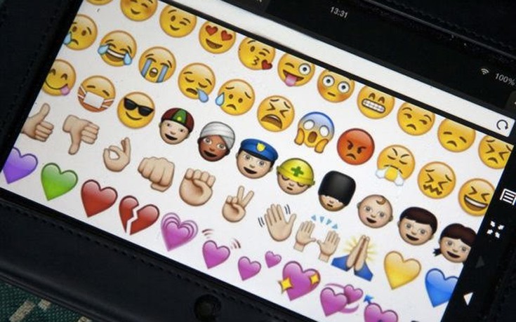 Η νέα γενιά αισθάνεται πιο άνετα να εκφράζεται μέσω emojis