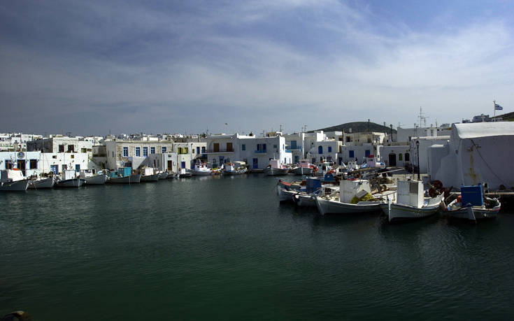 Το κατάλευκο νησί των Κυκλάδων 25 418403 1