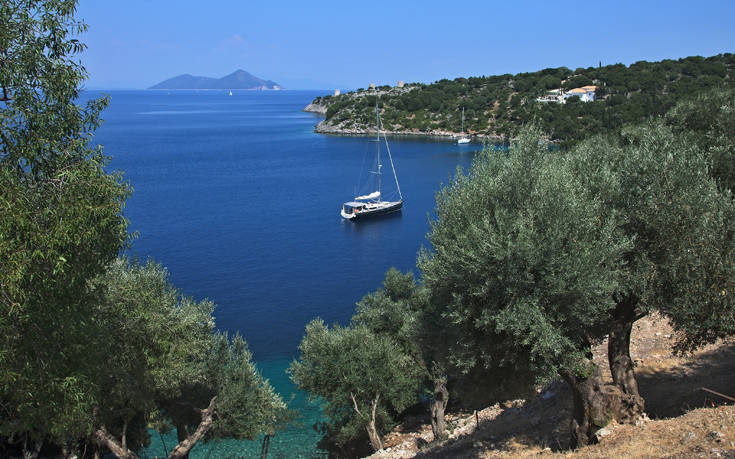 Το νησάκι έκπληξη μεταξύ Λευκάδας και Ιθάκης 13 shutterstock 315211241 1