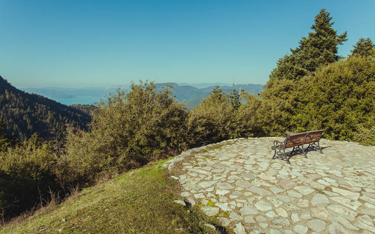 Ένα χωριό-όνειρο στην Ευρυτανία 22 shutterstock 1056649832