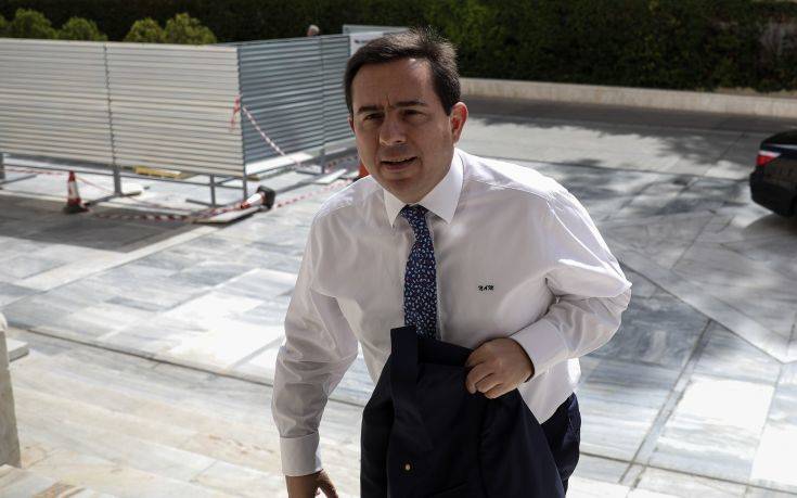 Πώς θα λειτουργούν τα κλειστά κέντρα σε 5 νησιά, ξεκινά η κατασκευή τους