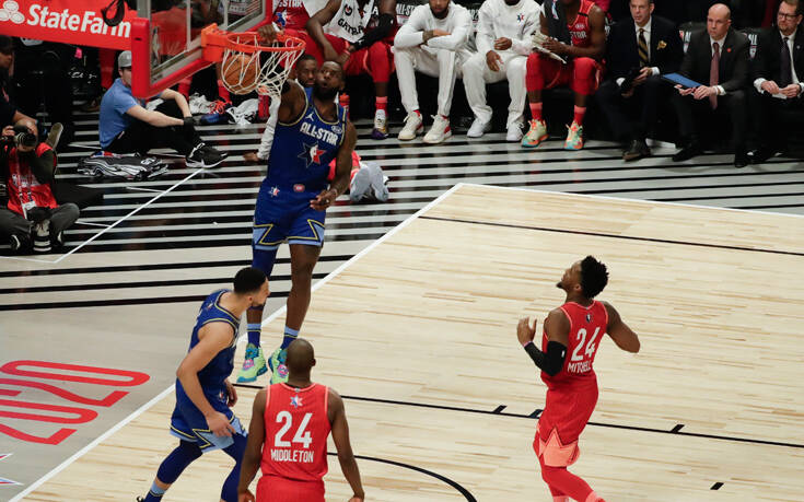 Στον Κόμπι Μπράιαντ αφιερωμένο το All Star Game, 157-155 νίκησε η Τeam LeBron με βολή του Ντέιβις 27 AP 20048138874624