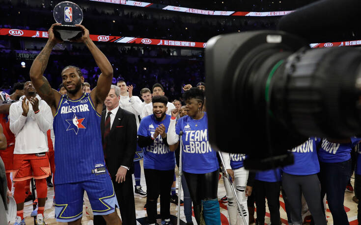 Στον Κόμπι Μπράιαντ αφιερωμένο το All Star Game, 157-155 νίκησε η Τeam LeBron με βολή του Ντέιβις 33 AP 20048178465718