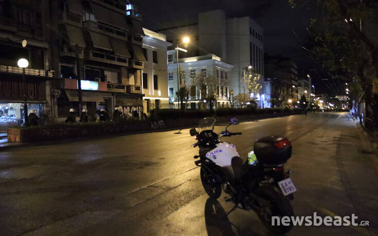 Ζημιές σε καταστήματα γύρω από την ΑΣΟΕΕ 34 sdgsd4