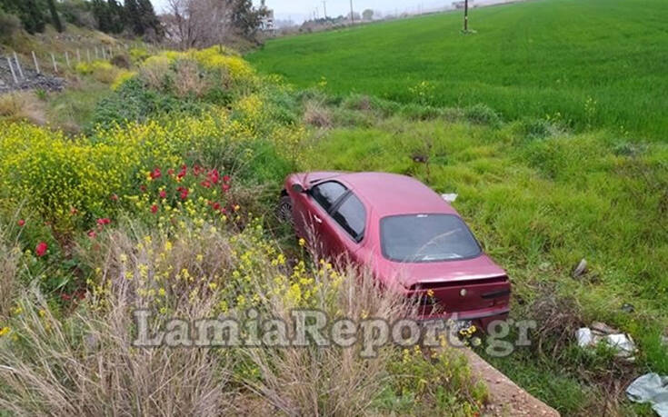 Αυτοκίνητο οικογένειας με τρία παιδιά έφυγε από τον δρόμο και «προσγειώθηκε» στα χωράφια 22 4dfhhbyh