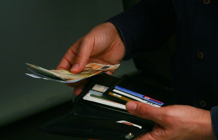 Παγίδα έξτρα φόρου οι χάρτινες αποδείξεις για χιλιάδες φορολογούμενους