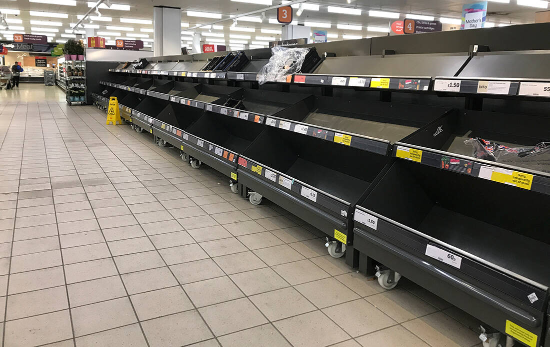 Η αμφιλεγόμενη προσέγγιση της Αγγλίας για τον κορονοϊό που προκάλεσε παγκόσμιο σάλο 34 AP 20079575218828