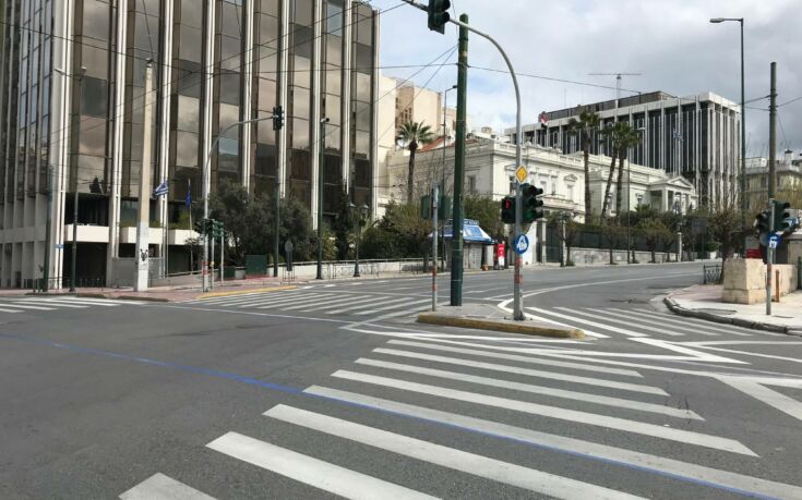 Πόλη φάντασμα η Αθήνα ανήμερα της 25ης Μαρτίου 33 IMG 7298 735x459 1