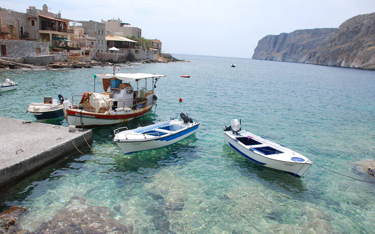 Ανακαλύψτε το «στολίδι» της Λακωνικής Μάνης 18 shutterstock 1304315440