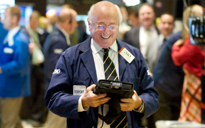 Έβγαλε αντίδραση η Wall Street μετά το χθεσινό κραχ