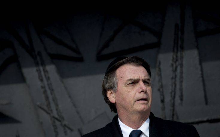 Κορονοϊός: Ο Μπολσονάρου «ξήλωσε» τον υπ. Υγείας, εν μέσω πανδημίας