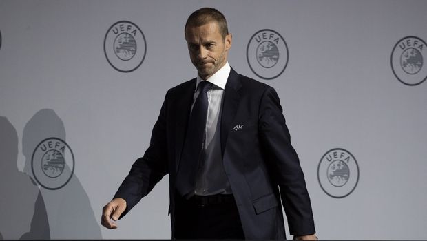 Η UEFA πουλάει τρέλα