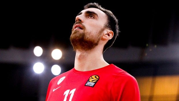 Το Σαν Αντόνιο δεν ξεχνά τον Μιλουτίνοβ, το ερώτημα είναι τι θέλει ο Σέρβος
