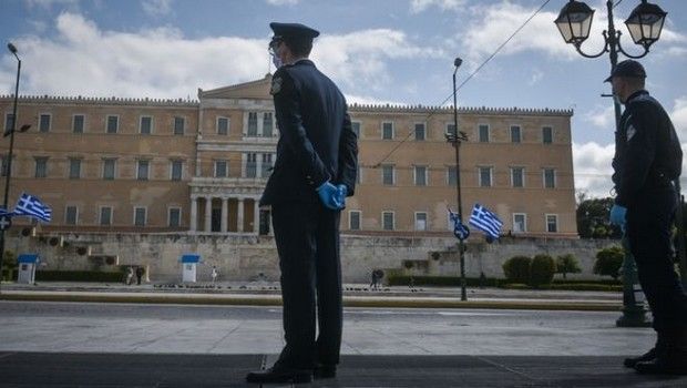Άρση περιοριστικών μέτρων: Οι ημερομηνίες “κλειδιά”
