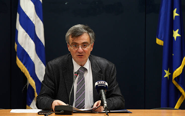 Τσιόδρας: Ο δείκτης k, οι εστίες υπέρ μετάδοσης και το παράδειγμα νεαρού που κόλλησε δεκάδες