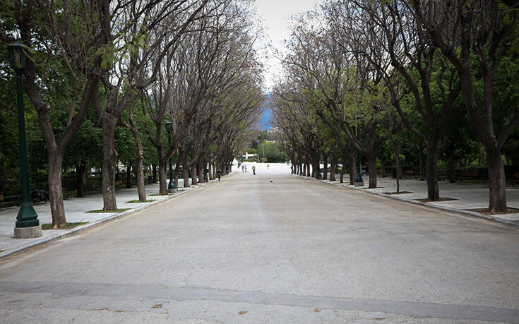 Παραμένει νεκρή πόλη η Αθήνα παρά την άρση των μέτρων 36 5076989