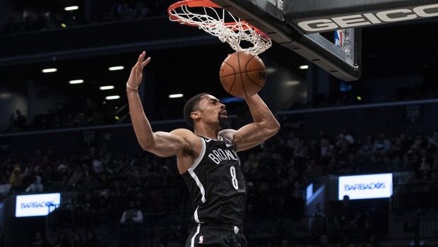 Ντίνγουιντι: Έχρισε GOAT τον Αμπντούλ-Τζαμπάρ και όχι τον Τζόρνταν