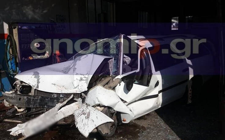Οδηγός 83 ετών υπέστη καρδιακό στο τιμόνι και «καρφώθηκε» σε κατάστημα στην Πάτρα 6 g3mw4gfr