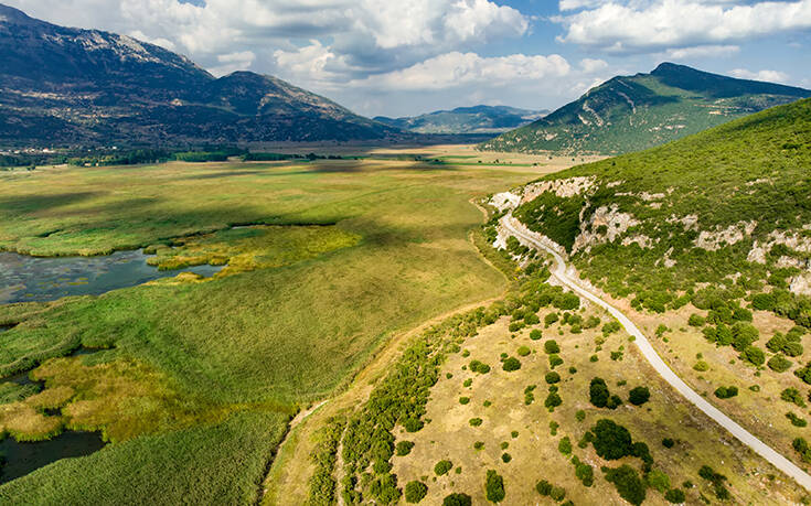 Η μυθική λίμνη της Κορινθίας 36 shutterstock 1339867307