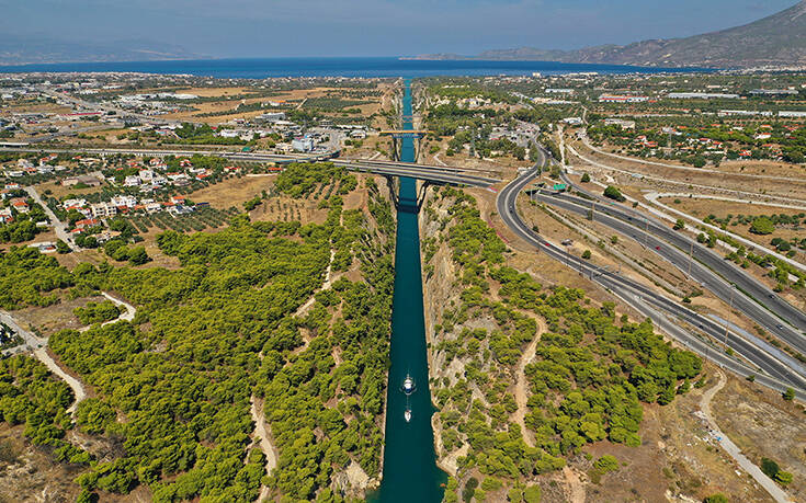 Εντυπωσιακές εικόνες από τον Ισθμό της Κορίνθου 42 shutterstock 1512214727
