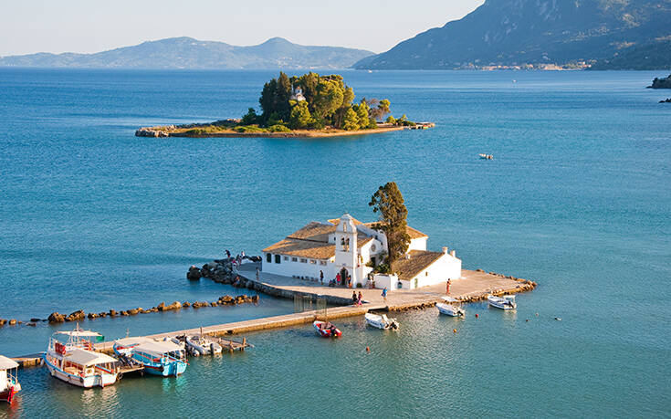 Ποντικονήσι, το αγαπημένο μέρος της πριγκίπισσας Σίσσυ 30 shutterstock 227102443