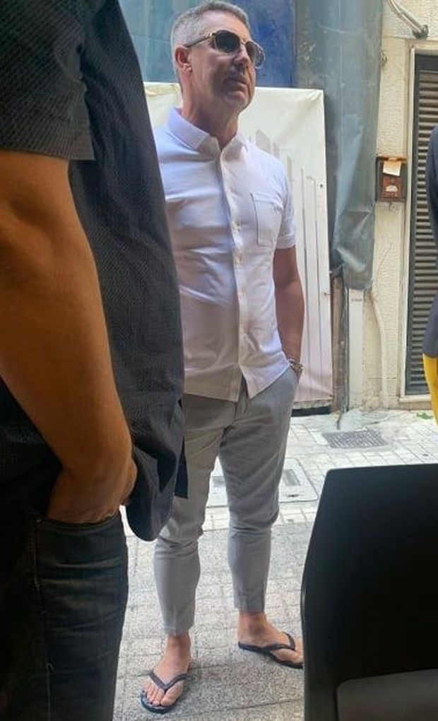 Tι έκανε κι έλεγε στο Κολωνάκι ο Κάναντι