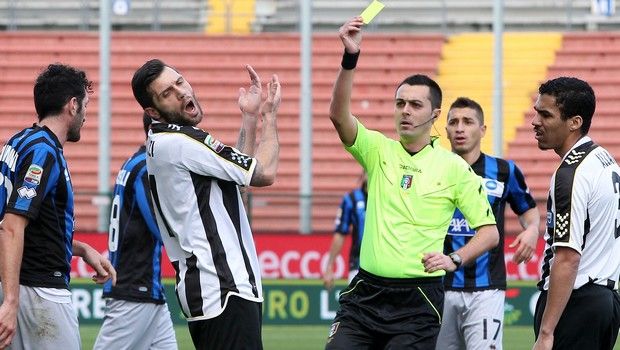 Super League: Ο Ιταλός Ντι Μπέλο στο ντέρμπι των Δικεφάλων