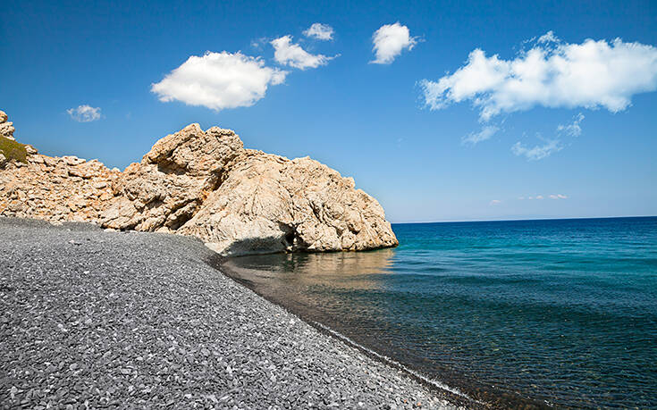 Η παραλία στην Χίο με την απόκοσμη ομορφιά 38 shutterstock 484198216