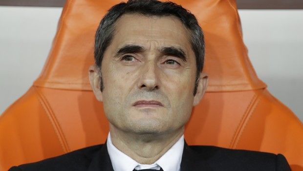 Βαλένθια: Φουντώνουν οι φήμες για συμφωνία με Βαλβέρδε