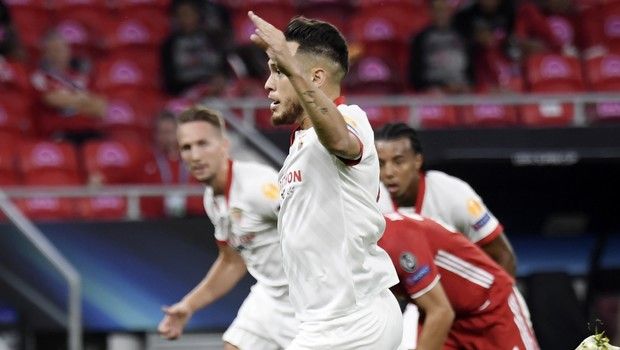 Μπάγερν – Σεβίλλη 0-1: Ο απίστευτος Οκάμπος έβαλε no look πέναλτι στον Νόιερ